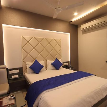 Hotel Flair Inn Ahmedabad Exterior foto