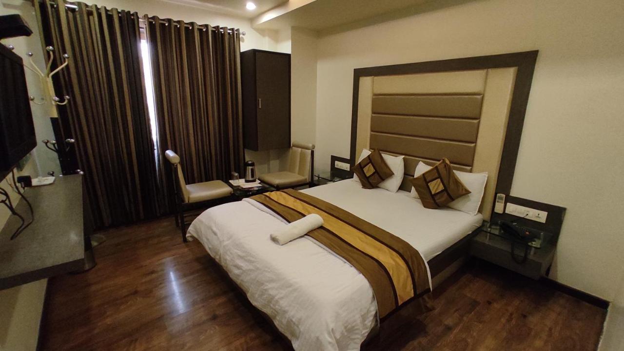 Hotel Flair Inn Ahmedabad Exterior foto
